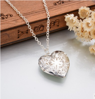 Durchbrochene Herz Halskette - Herz Anhänger Schmuck