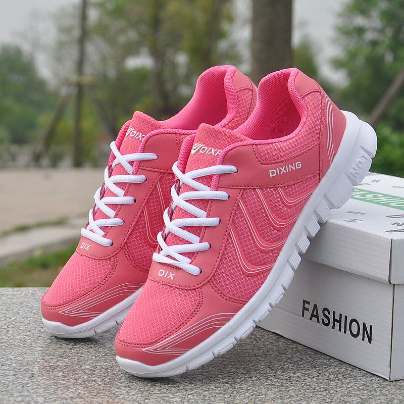 Fashionable Lightweight Mesh Sneakers for Women