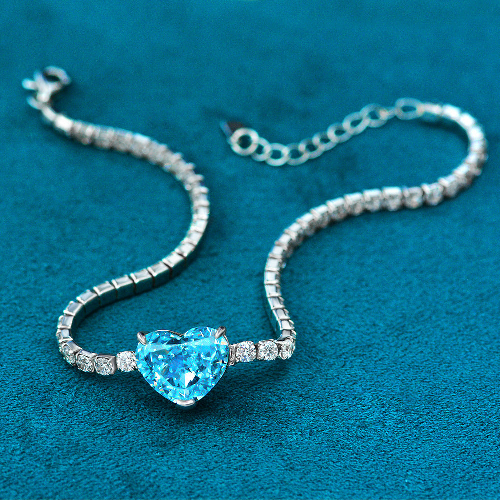Luxury Heart-Shaped High Carbon Diamond Jewelry