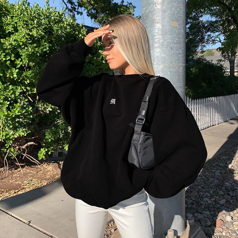 Einfarbiger Pullover mit Buchstabenstickerei für Damen