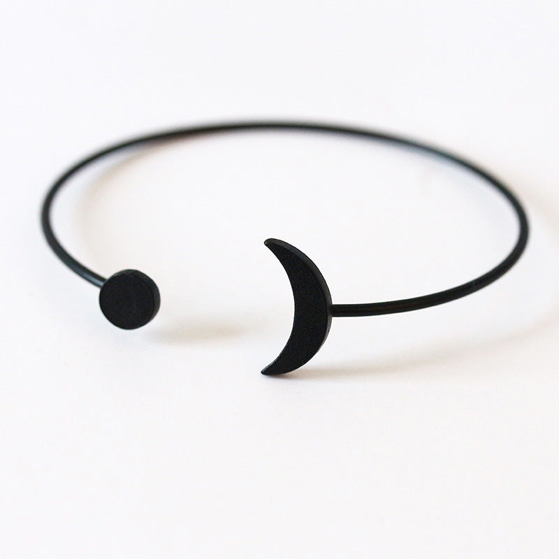 Women's Adjustable Bracelet with Sun and Moon Design