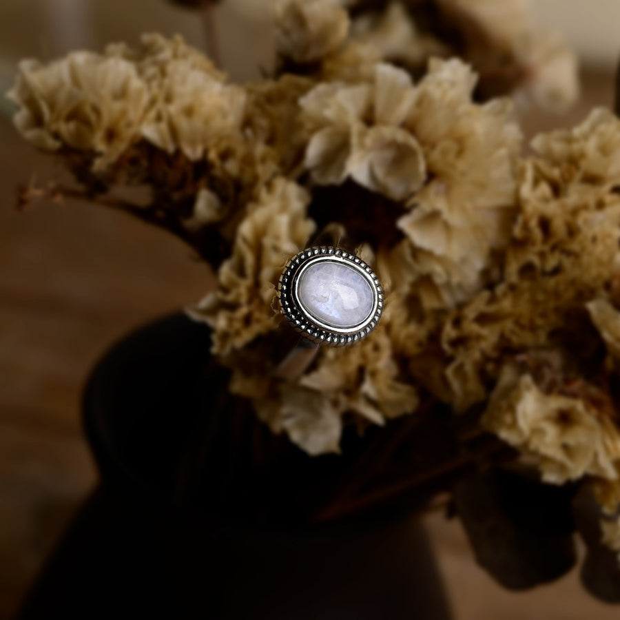 Bohemian Oval Moon Stone Ring - European American Style